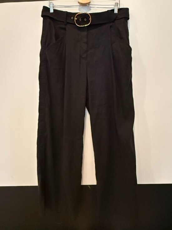 Veronica Beard Pants - Veronica Beard black belted pleated trousers